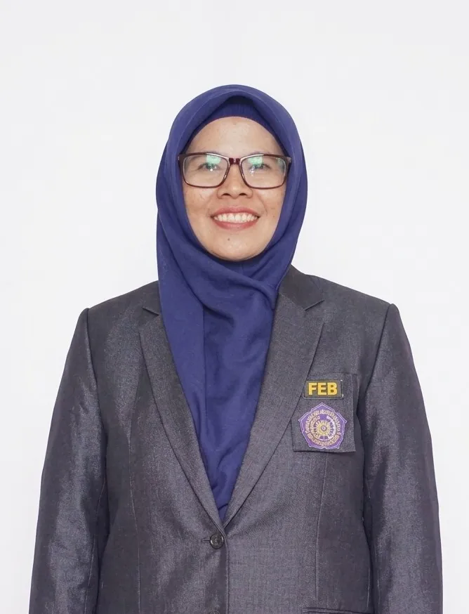 Dr. Mira, S.E., M. Ak., Ak