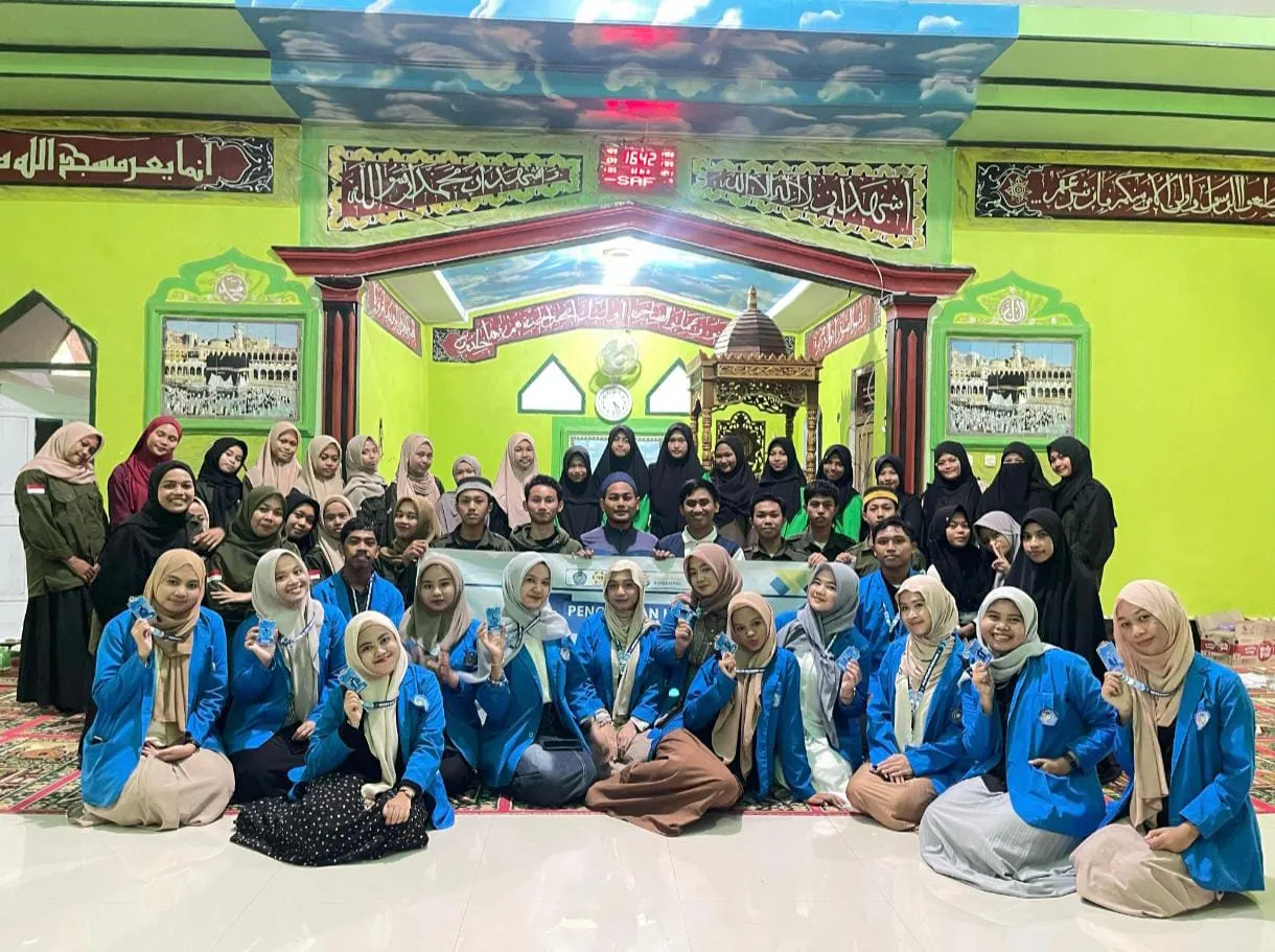 Tingkatkan Literasi Ekonomi dan Keuangan Generasi Muda, FEB Unismuh Gelar PKM di Bulukumba